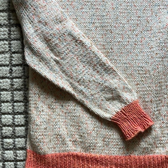 Men’s Handknit Cotton Sweater - Picture 5 of 9